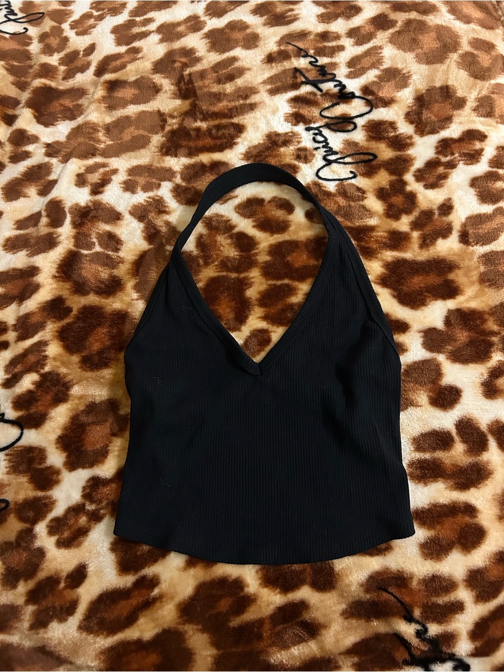 Black Ribbed V-Neck Halter Crop Top -